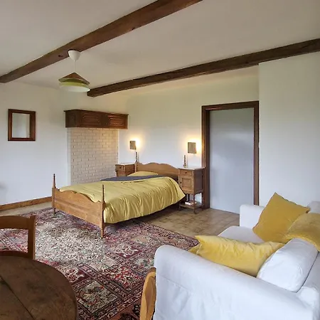 Bed & Breakfast Les Herbesfolles De 3*